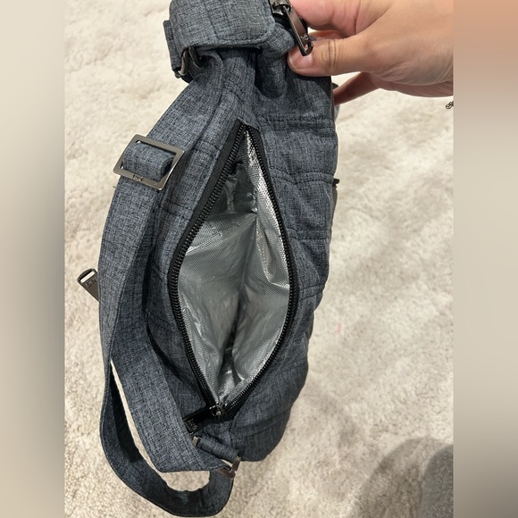 Lug Zipliner - Picture 4 of 4